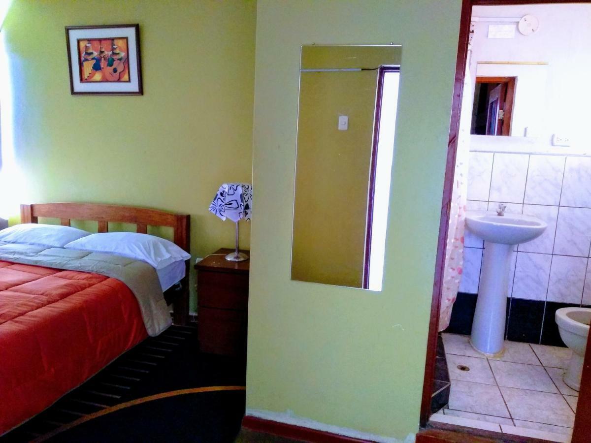 Casa Blanca Hospedaje Huamancaca Rom bilde